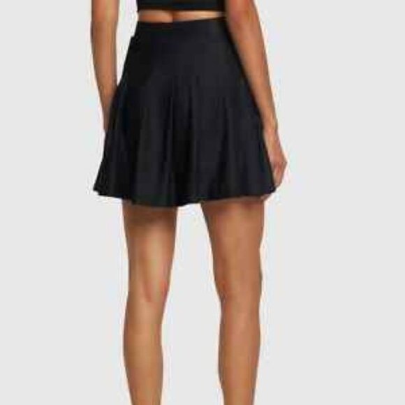 NWT WeWoreWhat Revolve Active Skort Black Tennis Pickleball Gym Golf - Picture 2 of 6